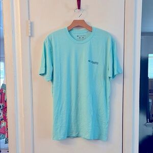 Columbia Blue Short Sleeve Tee Relaxed Fit NWOT Size Large 10 0490
